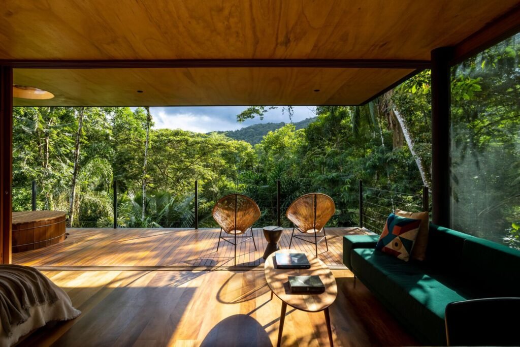 Cabaña Jaguatirica / Pitta Arquitetura