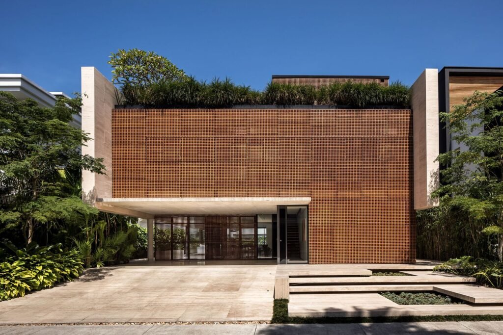 Casa de las Fachadas / Marcos Bertoldi Arquitetos