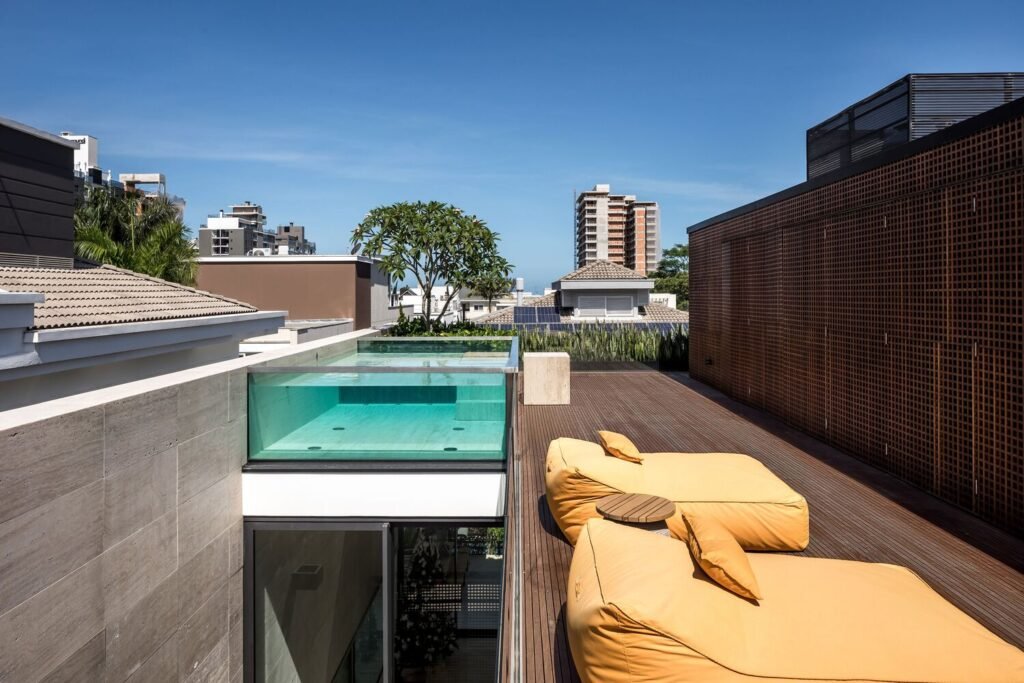Casa de las Fachadas / Marcos Bertoldi Arquitetos