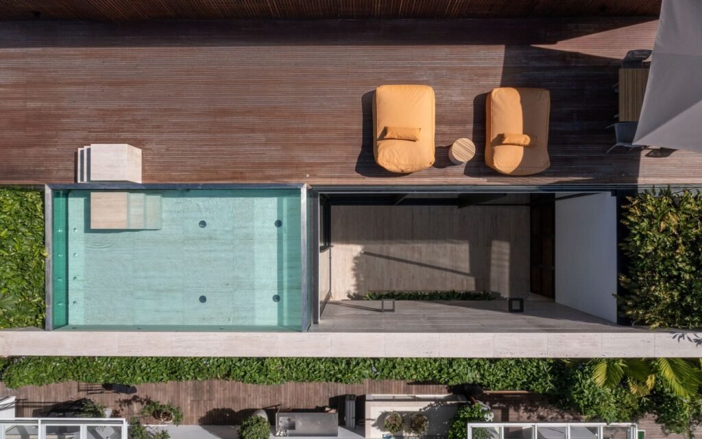 Casa de las Fachadas / Marcos Bertoldi Arquitetos