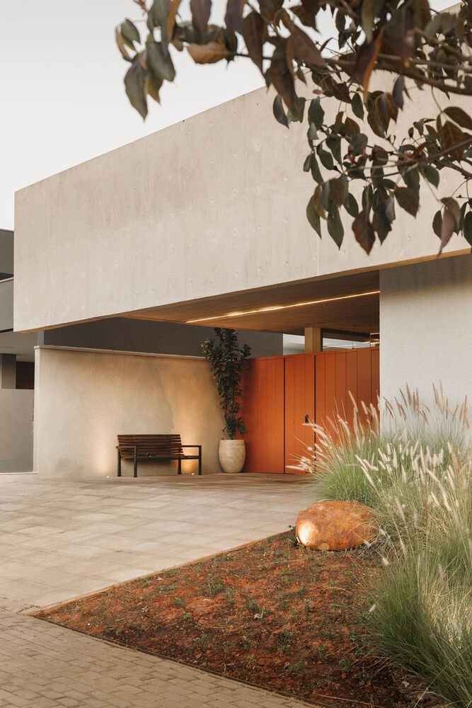 Casa Q U A D R O S / gruta.arquitetos