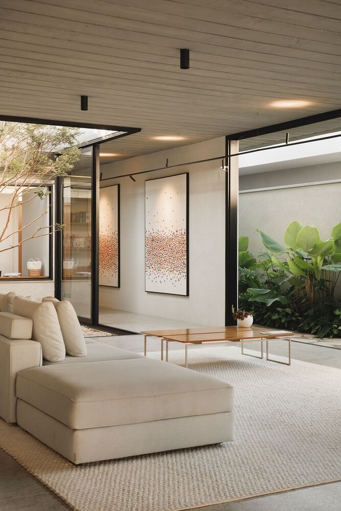 Casa Q U A D R O S / gruta.arquitetos