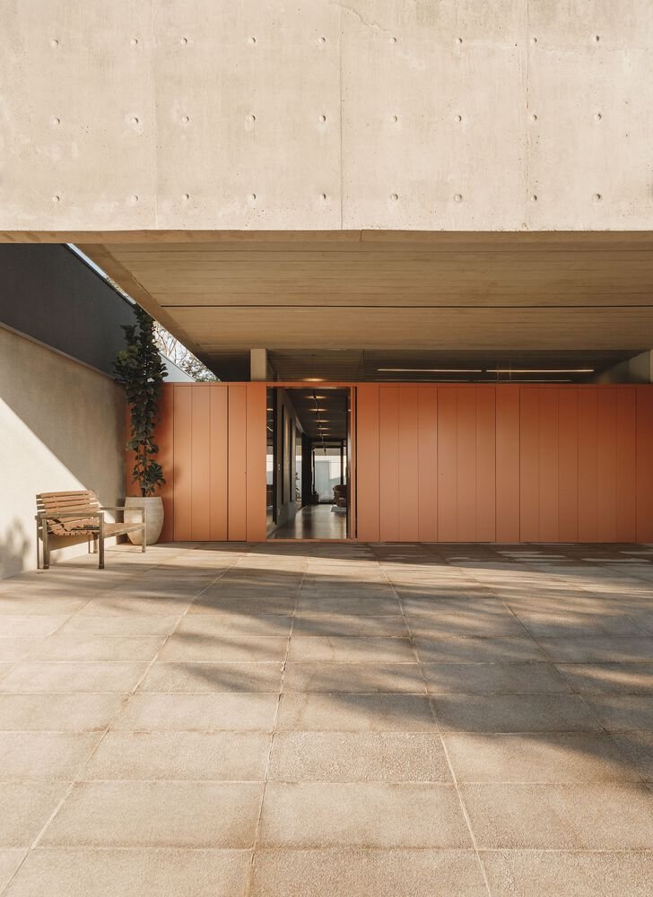 Casa Q U A D R O S / gruta.arquitetos