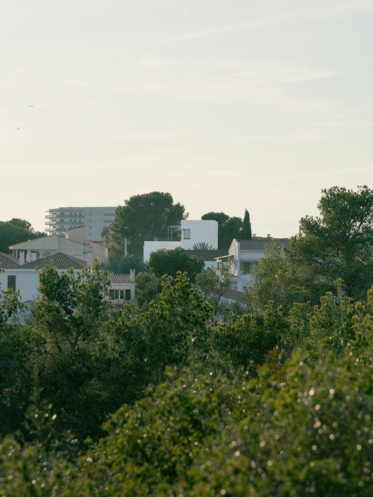 Casa TD / Skye Maunsell Studio + Jordi Veciana + Juan Gurrea Rumeu