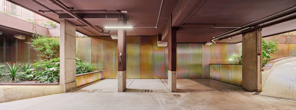 Edificio SFJ6 / MARMOLBRAVO + MADhel