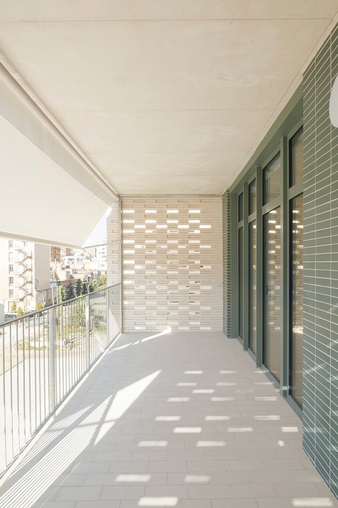 37 Dwellings in L'Hospitalet de Llobregat / b720 Fermín Vázquez Arquitectos