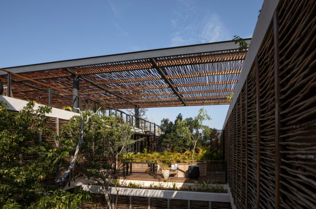 Amelia Tulum / Sordo Madaleno Arquitectos