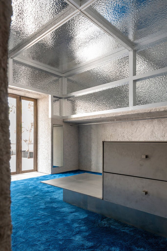 Tienda Insignia Polonio en Ibiza / Raúl Sánchez Architects