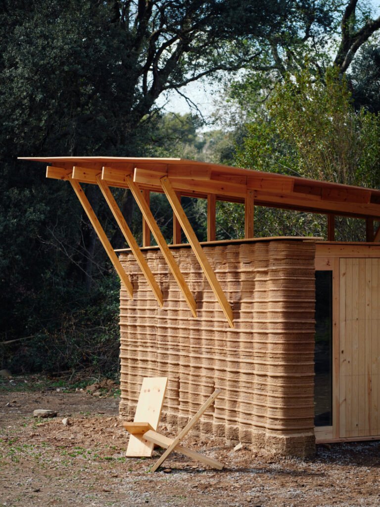 TOVA / Instituto de Arquitectura Avanzada de Cataluña (IAAC)